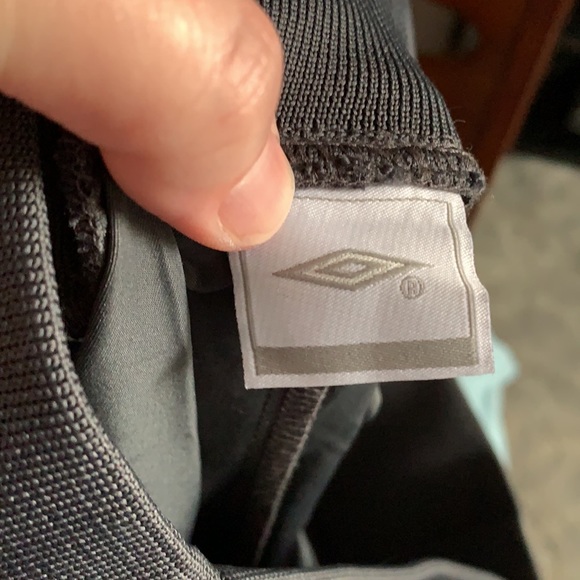 Women’s Dark Gray Athletic Pants Size 10 - Picture 5 of 6